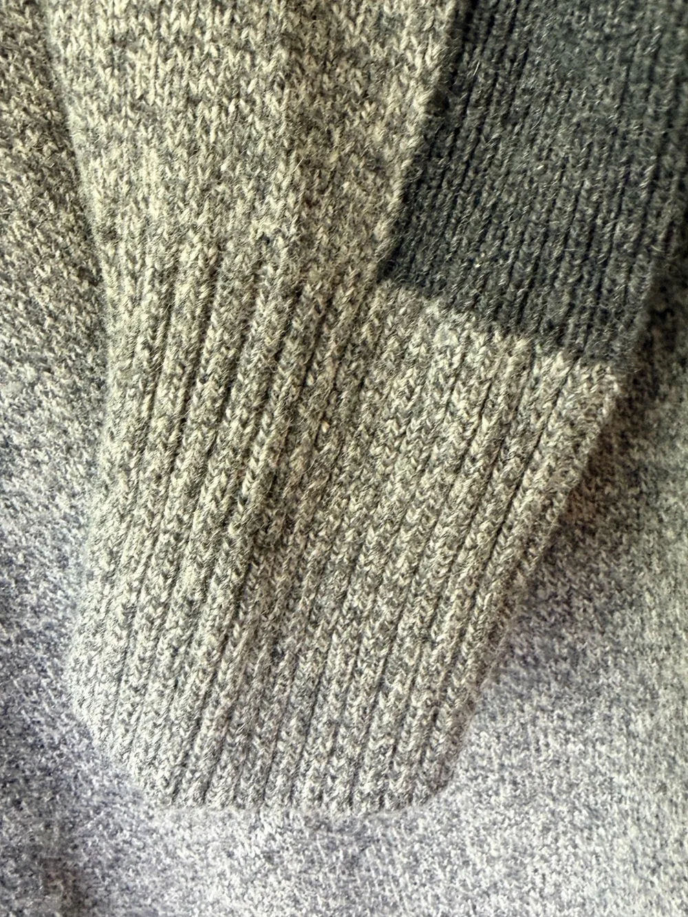 Banana Republic Men’s Shawl Collar Sweater Gray Merino Wool Pullover Size Small